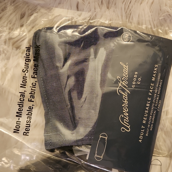 Brand New Old Navy Cotton Face mask - Picture 4 of 9